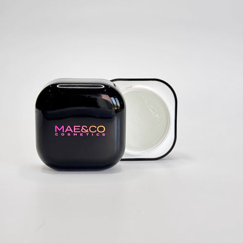 Natural  Brow Gel for a Laminated Look